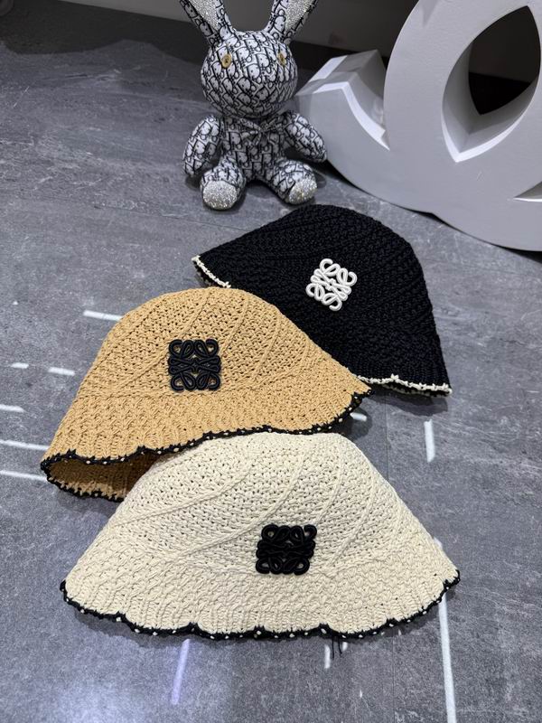 Loewe Hat dx65